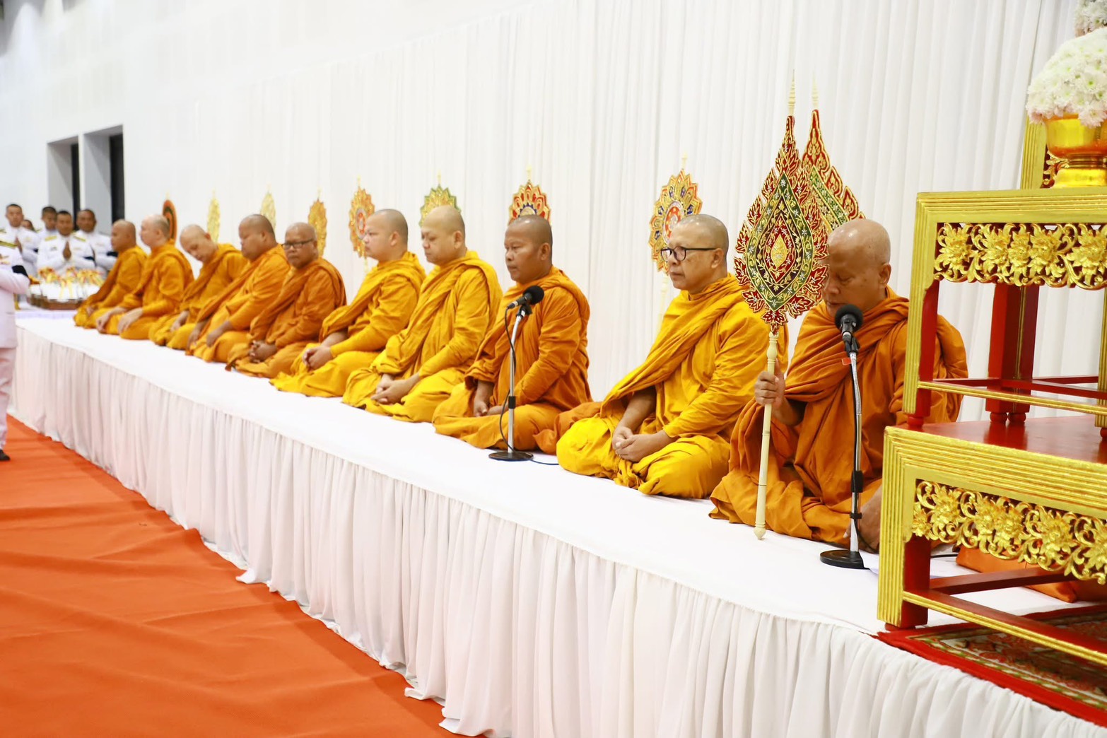 title - ส.ป.ก.ตรัง ร่วมประกอบพิธีถวายเครื่องราชสักการะเนื่องในวันพระบาทสมเด็จพระพุทธยอดฟ้าจุฬาโลกมหาราช และวันที่ระลึกมหาจักรีบรมราชวงศ์ ๖ เมษายน ๒๕๖๙